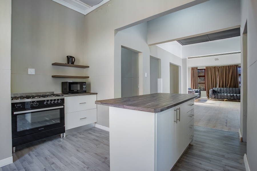 To Let 4 Bedroom Property for Rent in Wellington Central Western Cape